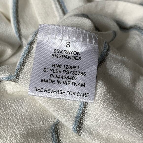 Pink Rose Tunic T-shirt, Size S - Picture 5 of 6